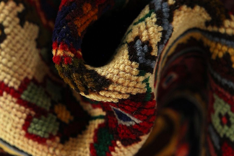 Tabriz Persian Carpet 398x289 - Picture 6