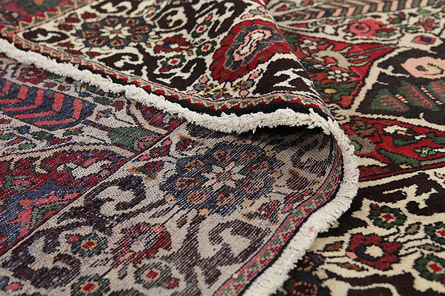Bakhtiari - old Persian Carpet 295x154 - Picture 4