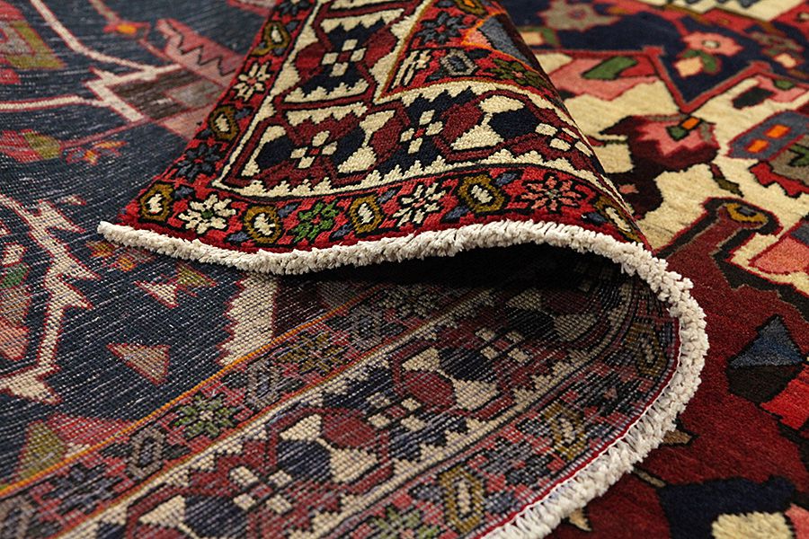 Bakhtiari Persian Carpet 284x195 - Picture 4