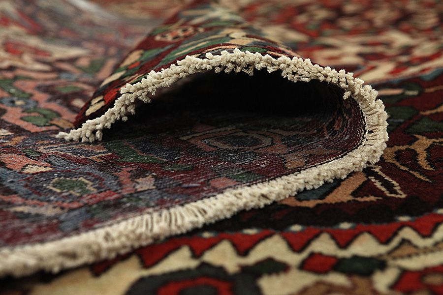 Bakhtiari Persian Carpet 282x192 - Picture 4